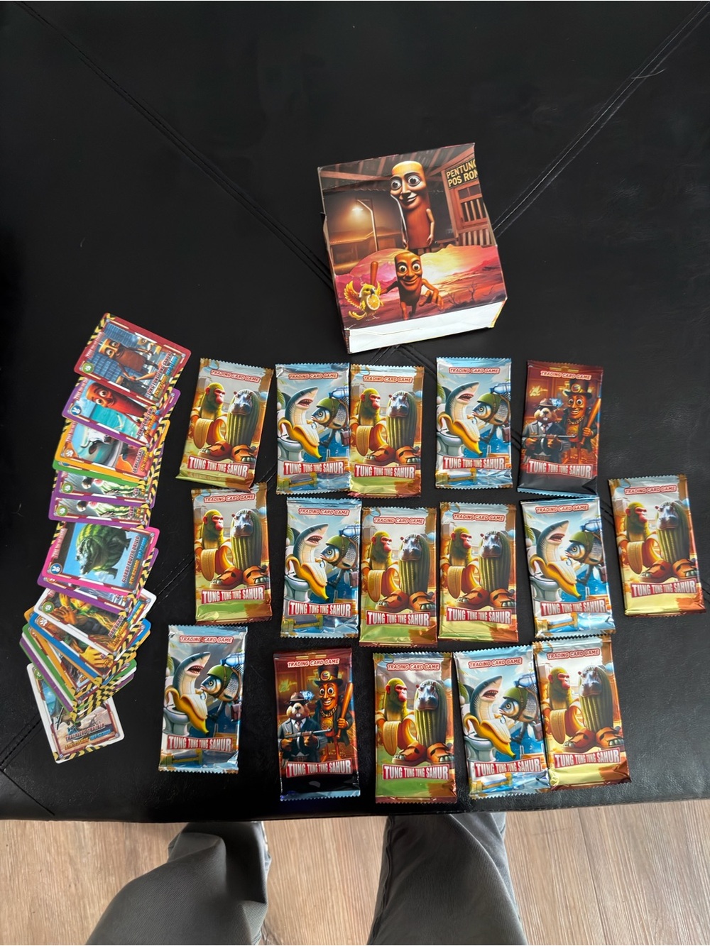 Tung Tung Tung Sahur 16 sealed packs 25 loose cards